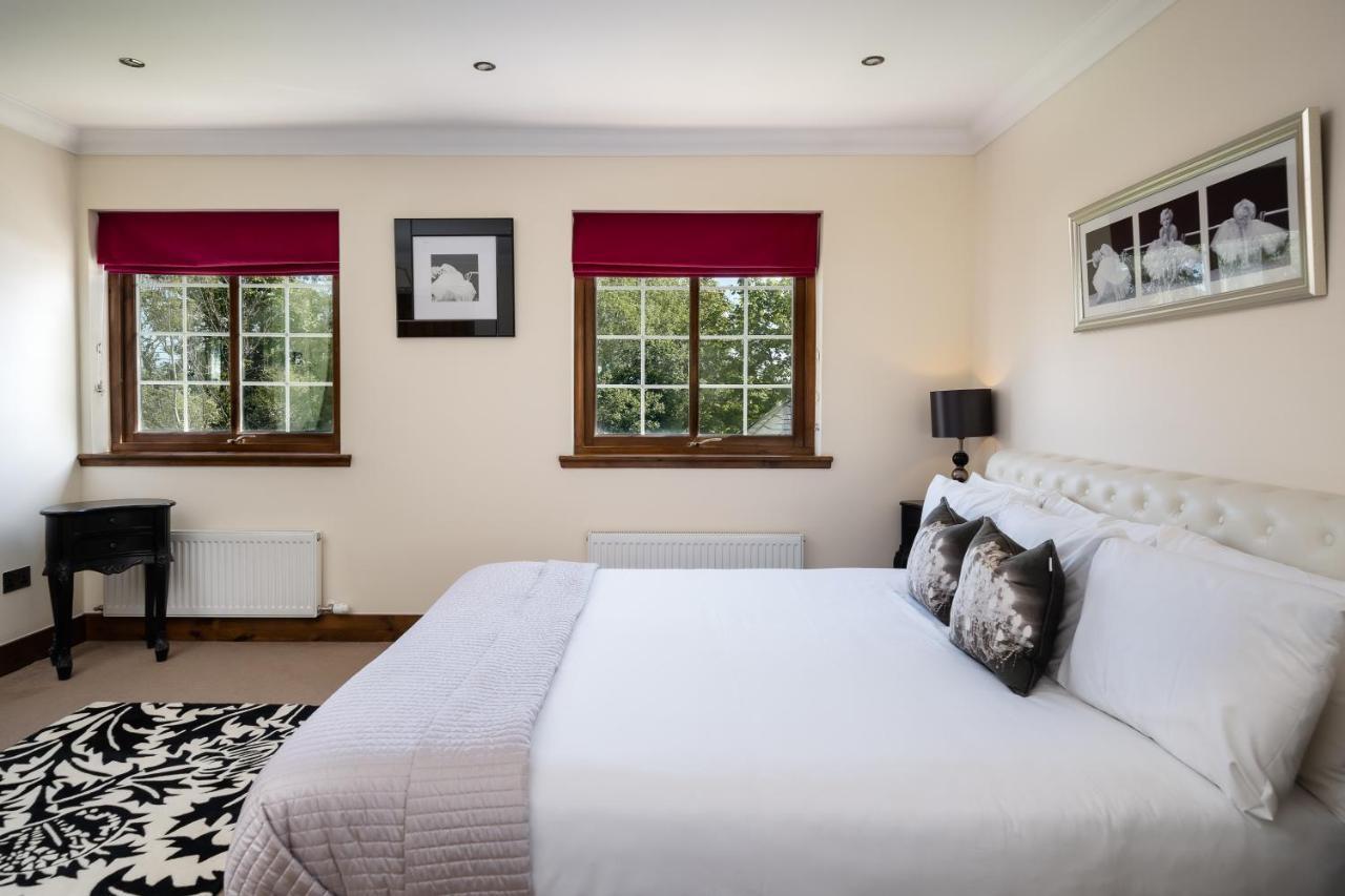 Вилла Achnagairn Estate - Self-Catering Mini Manors Бьюли Экстерьер фото