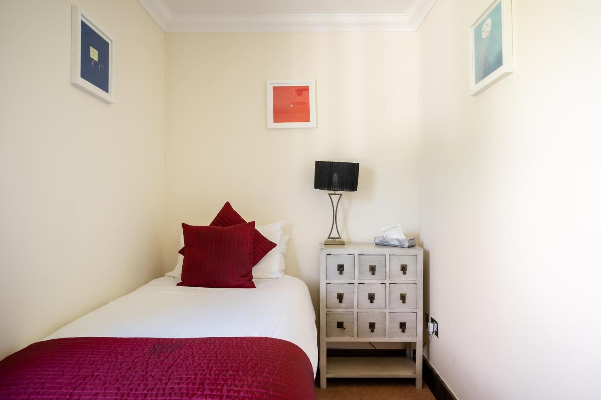 Вилла Achnagairn Estate - Self-Catering Mini Manors Бьюли Экстерьер фото